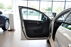 2012款大众迈腾旅行轿车2.0TSI