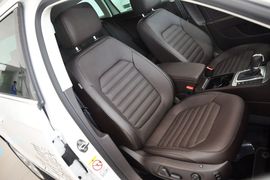 2012款大众迈腾旅行轿车2.0TSI
