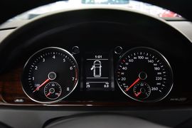 2012款大众迈腾旅行轿车2.0TSI