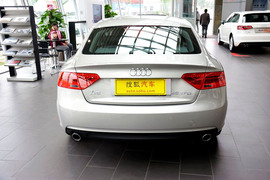 2014款奥迪A5掀背45TFSI