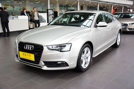 2014款奥迪A5掀背45TFSI