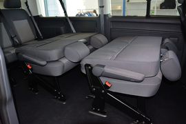 2014款大众凯路威2.0TSI四驱舒适版