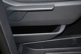 2014款大众凯路威2.0TSI四驱舒适版