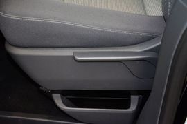 2014款大众凯路威2.0TSI四驱舒适版