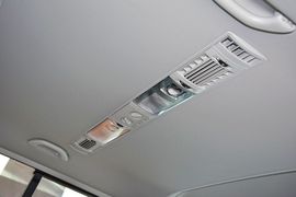 2014款大众凯路威2.0TSI四驱舒适版