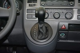 2014款大众凯路威2.0TSI四驱舒适版