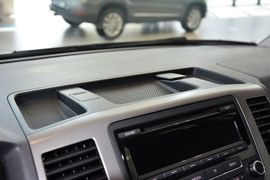 2014款大众凯路威2.0TSI四驱舒适版