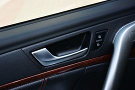 2013款哈弗H6运动版1.5T手动四驱精英型