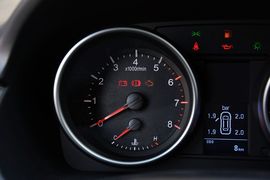 2013款哈弗H6运动版1.5T手动四驱精英型