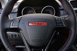 2013款哈弗H6运动版1.5T手动四驱精英型