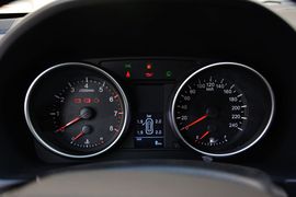 2013款哈弗H6运动版1.5T手动四驱精英型