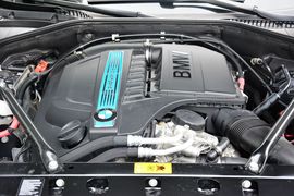 2013款宝马740Li混动