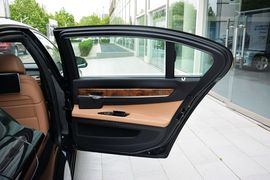 2013款宝马740Li混动