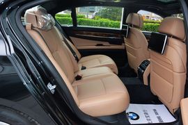 2013款宝马740Li混动