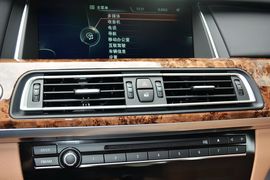 2013款宝马740Li混动