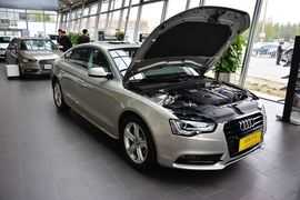 2014款奥迪A5掀背45TFSI