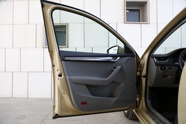 2015款斯柯达全新明锐1.6L深度评测