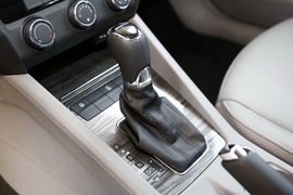 2015款斯柯达全新明锐1.6L深度评测