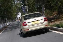 2014款斯柯达全新明锐1.6L深度评测