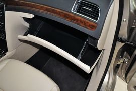 2014款斯柯达速派1.8TSI手自一体雅仕版