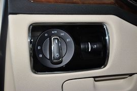 2014款斯柯达速派1.8TSI手自一体雅仕版