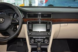 2014款斯柯达速派1.8TSI手自一体雅仕版
