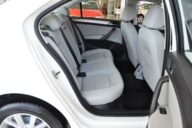 2013款斯柯达昕锐1.6L自动优选型