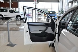 2013款斯柯达昕锐1.6L自动优选型