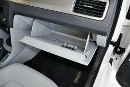 2013款斯柯达昕锐1.6L自动优选型