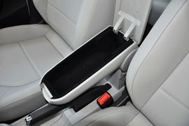 2013款斯柯达昕锐1.6L自动优选型