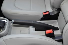 2013款斯柯达昕锐1.6L自动优选型