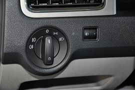 2013款斯柯达昕锐1.6L自动优选型