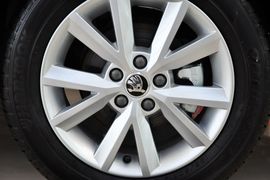 2013款斯柯达昕锐1.6L自动优选型