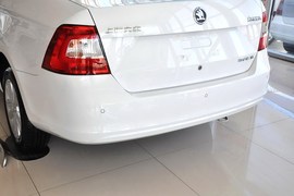 2013款斯柯达昕锐1.6L自动优选型