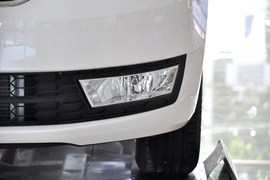 2013款斯柯达昕锐1.6L自动优选型