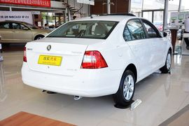 2013款斯柯达昕锐1.6L自动优选型