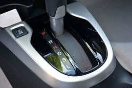 2014款本田飞度1.5L