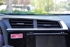 2014款本田飞度1.5L