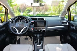 2014款本田飞度1.5L