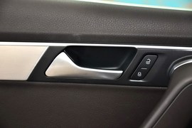 2012款大众迈腾四驱旅行车2.0TSI舒适版