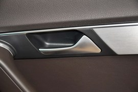 2012款大众迈腾四驱旅行车2.0TSI舒适版