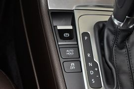 2012款大众迈腾四驱旅行车2.0TSI舒适版