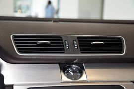 2012款大众迈腾四驱旅行车2.0TSI舒适版