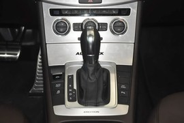 2012款大众迈腾四驱旅行车2.0TSI舒适版