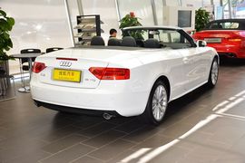 2014款奥迪A5敞篷45TFSI