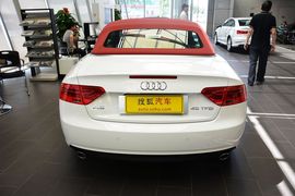 2014款奥迪A5敞篷45TFSI