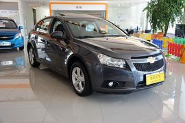 2013款雪佛兰科鲁兹掀背1.6自动豪华版
