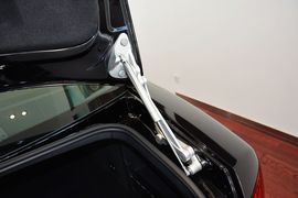 2012款大众辉腾3.0L精英定制型