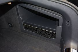 2012款大众辉腾3.0L精英定制型