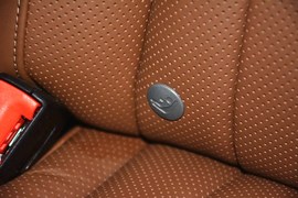 2012款大众辉腾3.0L精英定制型